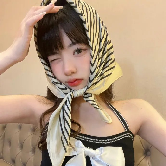 国子监来了个女弟子